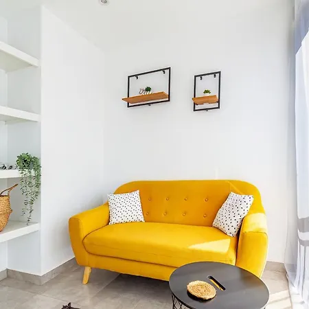 Virginia Levante Apartment