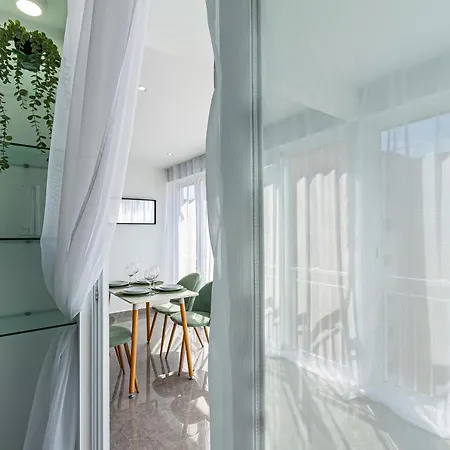 Apartment Virginia Levante *