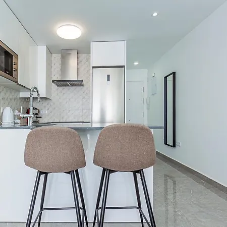Virginia Levante Apartment *