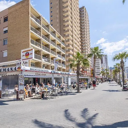 Ranchos 4-3 Levante * Benidorm