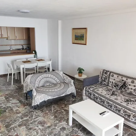 Beni-marconi 2 Apartment *