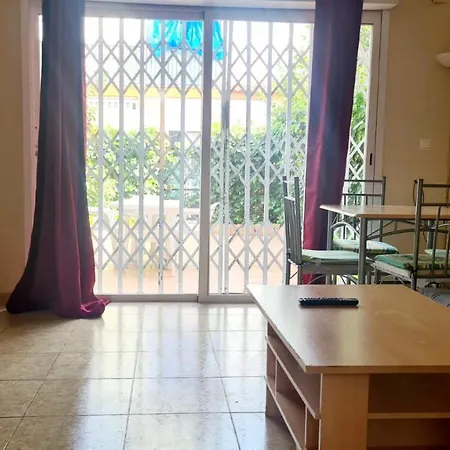 Apartment Cozy Tourist Bungalow Benidorm