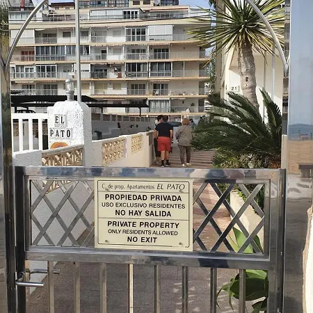 First Line With 3 Bedrooms And Seaviews Apartment