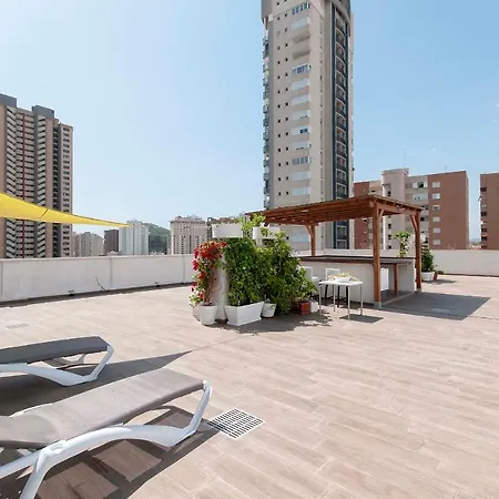 Atico Con Enorme Terraza Y Chill Out Particular