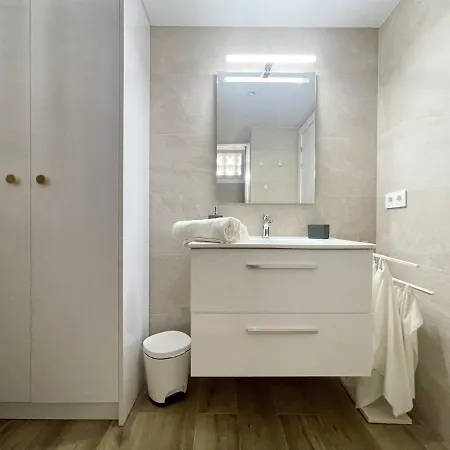 Poniente Modern *