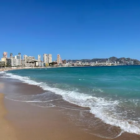 Sunset Waves Modern 200m From The Apartment Benidorm