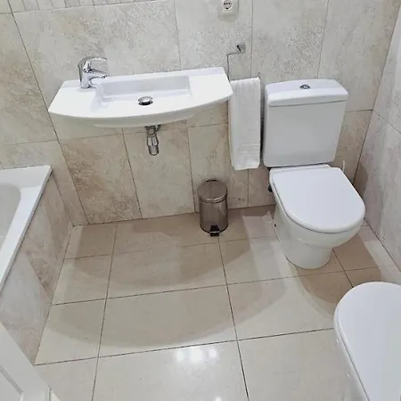 Disponimble 25 Octu A 13 Noviem Apt Gemelos26--wifi-piscina-padel-tenis- Garaje Opcionable Extra * Benidorm
