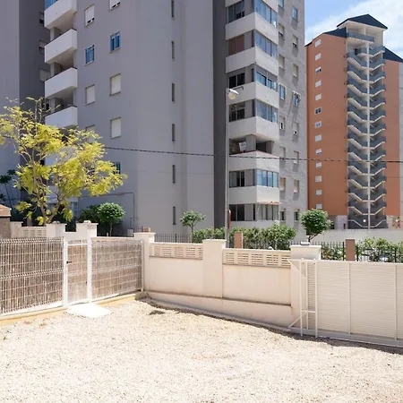 Casa Con Terreno Privado - A 800m De Playa Poniente Сasa de vacaciones
