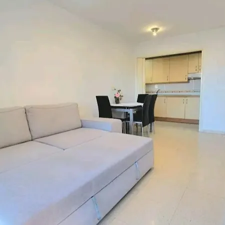 Vacanza Luxury Complex- Parking , Pool Only In The Summer , Rincon De Loix Apartment
