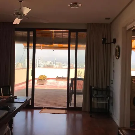 Casa Mike Homestay Benidorm