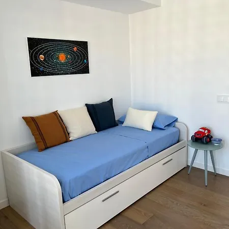 Apartment Amazing Beachfront - La Cala