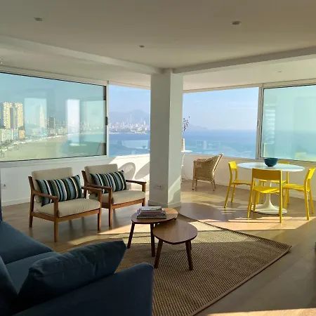 Amazing Beachfront - La Cala Apartment *