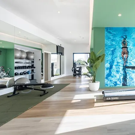 Sunset Cliffs Deluxe 1054 Poniente *