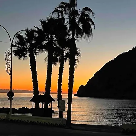 Mira Mar Atrium Beach