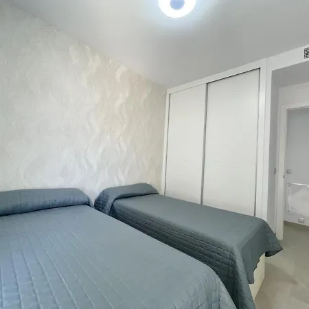 Stunning Sunset Cliffs Apartment Benidorm