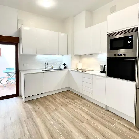 Old Town House With Lounge Area Holiday home Benidorm