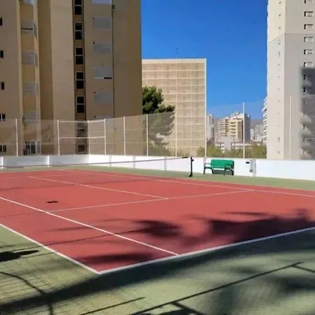 Vacanza Luxury Complex- Parking , Pool Only In The Summer , Rincon De Loix Benidorm