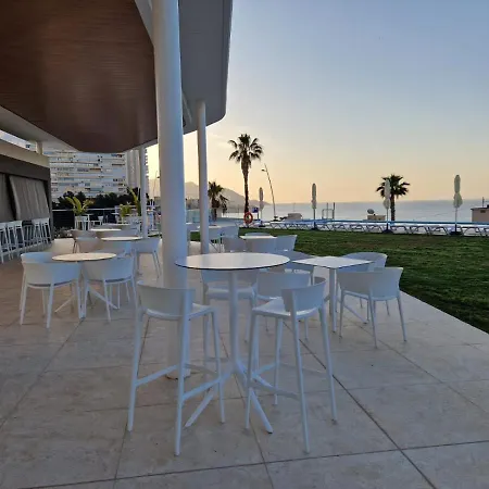 Stunning Sunset Cliffs Apartment