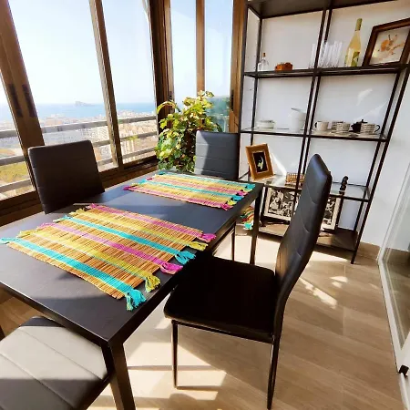 Sea View Monver 5 *