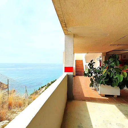 Stunning Two Level In Marina Apartment