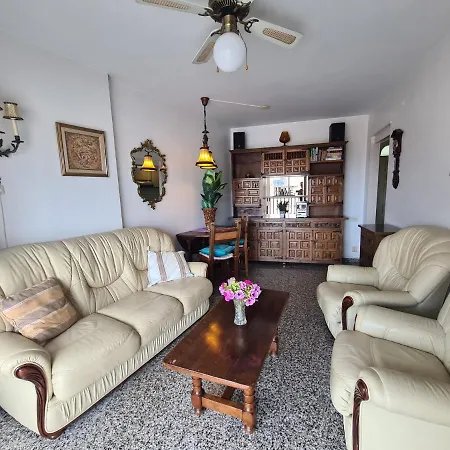 Acacias Iv 15 If Apartment