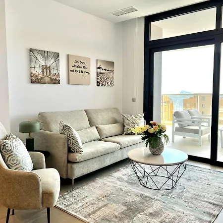 Apartment Luxury With Stunning Sea Views In Sunset Cliff Benidorm