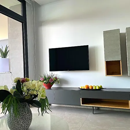 Apartment Luxury With Stunning Sea Views In Sunset Cliff Benidorm