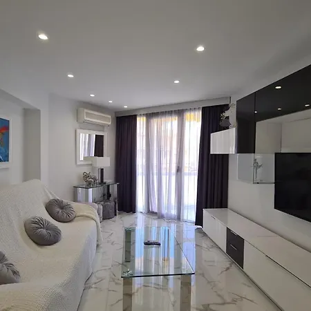Edificio Astoria Apartment *