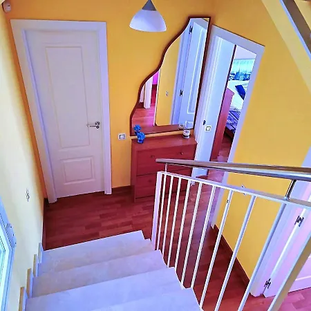 Stunning Two Level In Marina Apartment Benidorm