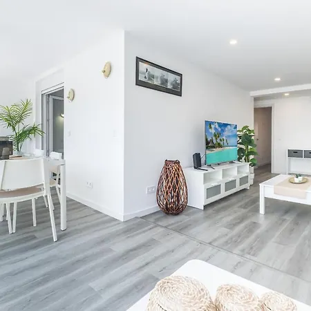 Apartment Copacabana 4-c Levante