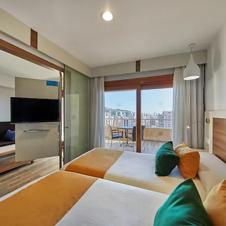 Hotel Sandos