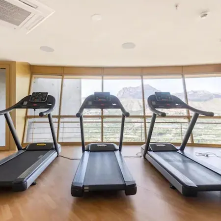 Beautiful 2-beds Poniente