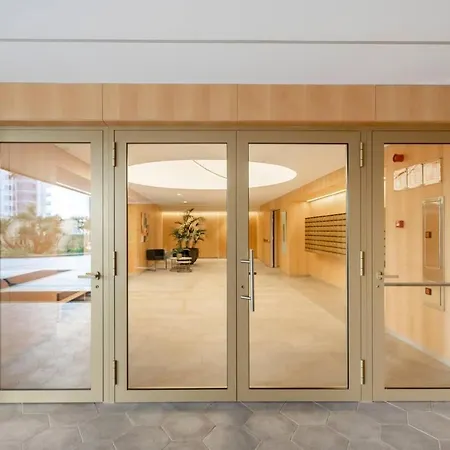 Beautiful 2-beds Poniente Apartment