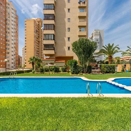 Edificio Europa Sur Apartment *