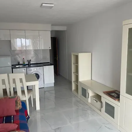 Playmon Apartment *