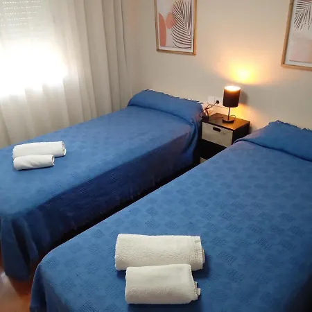 Alteanos, Centrico Y Confortable, Soleado, Con Piscina Y Jardines, Tenis, Parking Exterior Comunitario, Y La Playa Andando 10 Min