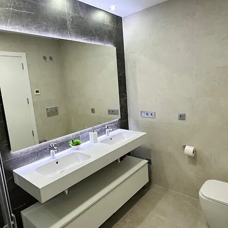 Sunset Cliffs 5 Star Complex With Heated Pool And Jacuzzi's * Benidorm
