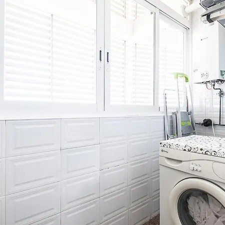 Apartment Pet Friendly In With Kitchen Benidorm