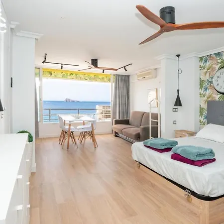 Torre Coblanca Apartment *