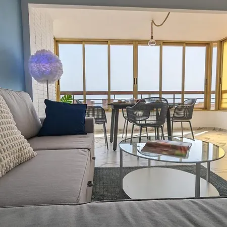 Apartment Acuarium Levante