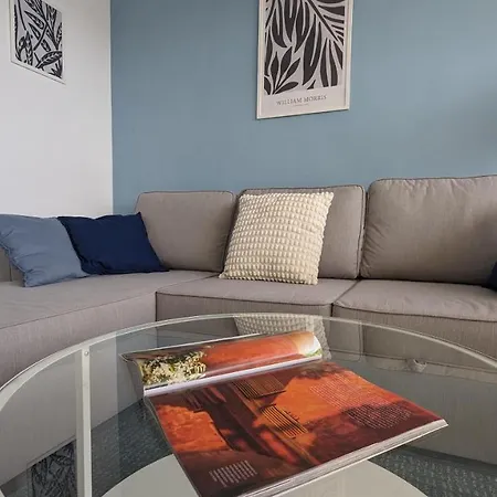 Apartment Acuarium Levante