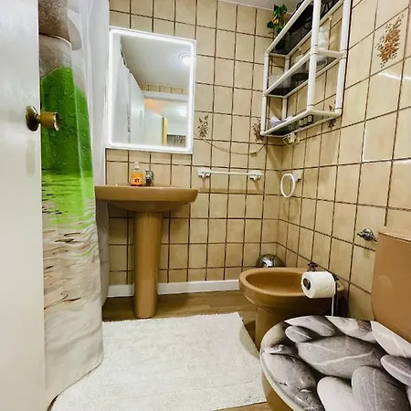 Mariscal Apartment *