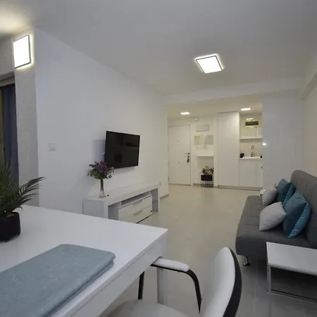 Apartment Mariscal 4 - Arena