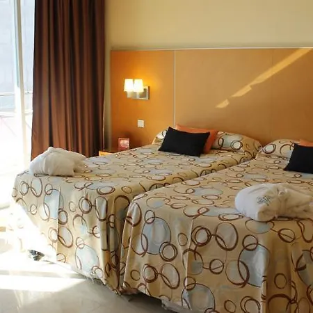 Levante Apartment *
