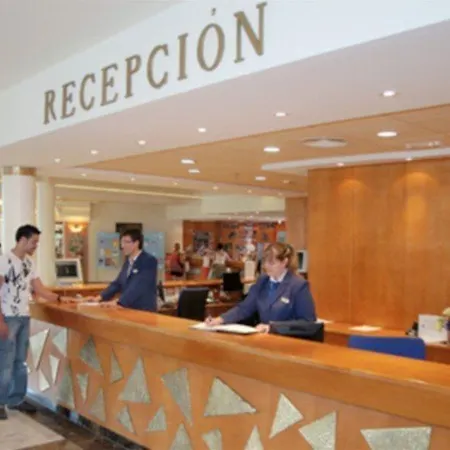 Hotel Medplaya Flamingo Oasis 4*