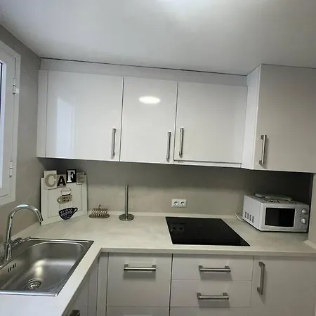 Centro Primera Linea Con Piscina Apartment
