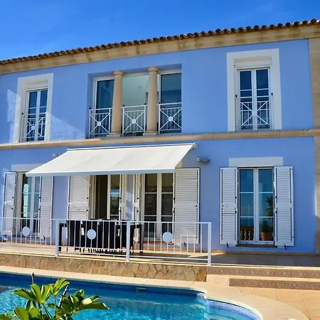 With Panoramic Sea Views