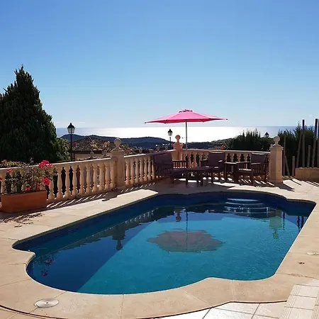 Villa With Panoramic Sea Views