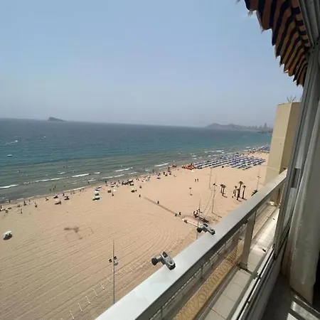 Carolina Beach & Pool * Benidorm