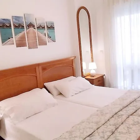 La Cala Primera Linea De Playa Sidney Benidorm